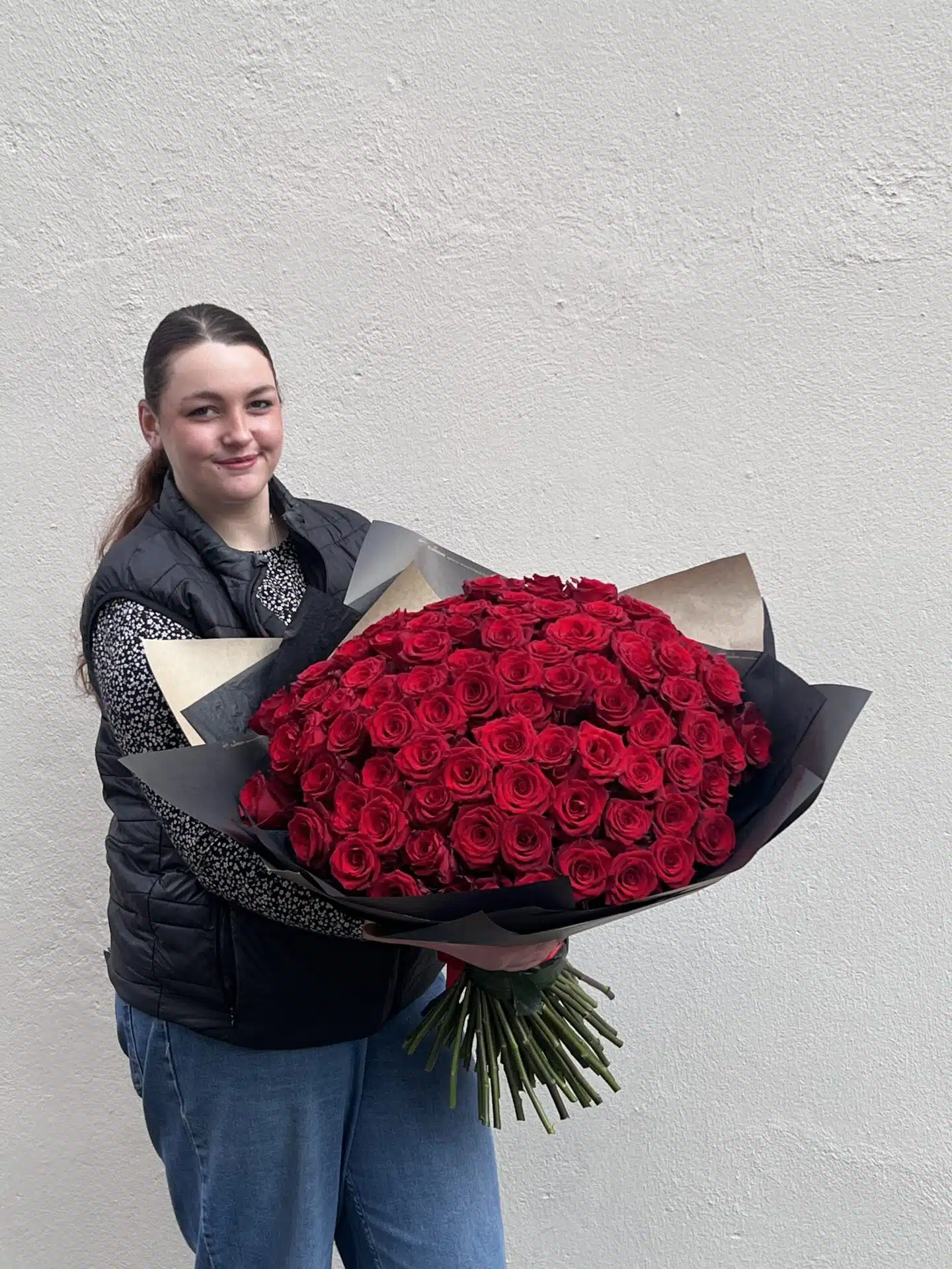 bouquet amour fou 100 roses rouges